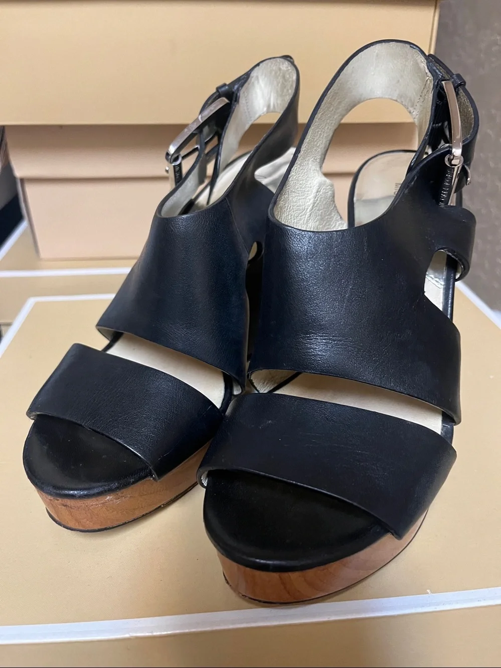 Women’s Black Platform Sandals - Sleek Leather Straps